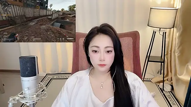 Daisy-77's Live Chat Room