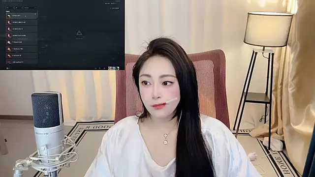 Chat soba uživo modela Daisy-77