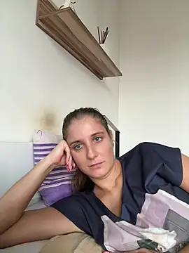 Chat soba uživo modela jennifer11772