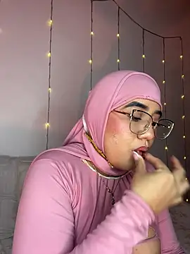 Maisa_issa Live chatroom