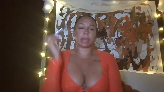 BigBootyJaydaxo Cameră chat live