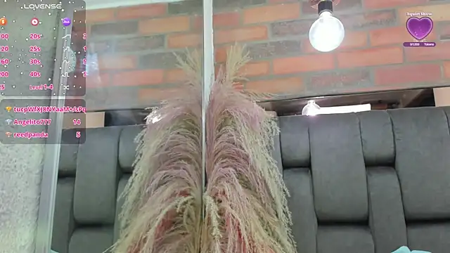 Phòng Chat Trực Tiếp JESSYCORTES