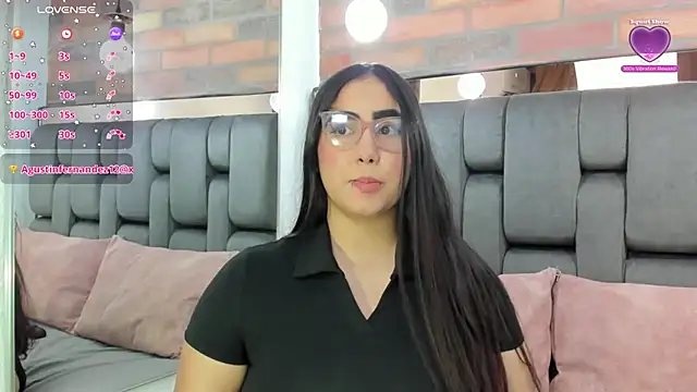 JESSYCORTES লাইভ চ্যাট রুম