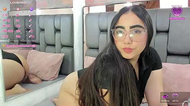 غرفة دردشة JESSYCORTES المباشرة