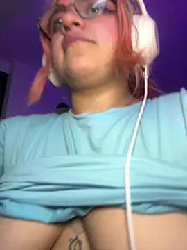 Sophia_Weest99 чат на живо