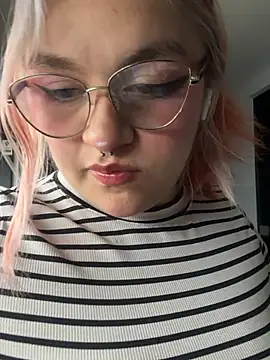 Sophia_Weest99 – live chatrum