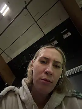Sala de chat en directo de M1ssyk1ssy