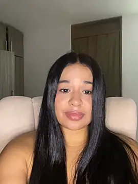 Aitana98_ Adlı Modelin Canlı Sohbet Odası