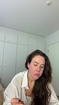 Chat soba uživo modela MilkyHoneyLullabies