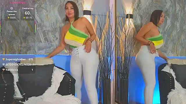 غرفة دردشة almaa_18 المباشرة