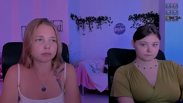 nikole_kitt – Naživo chatovacia miestnosť