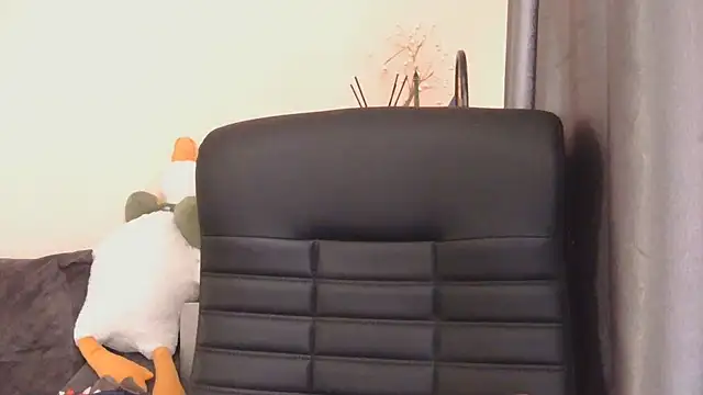 Онлайн чат Medjik_lool