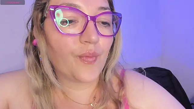 Živá chatovací místnost Naty_Mature_