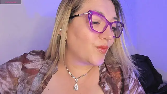 Naty_Mature_ Live Chatraum