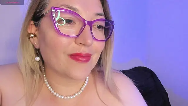 Онлайн чат Naty_Mature_