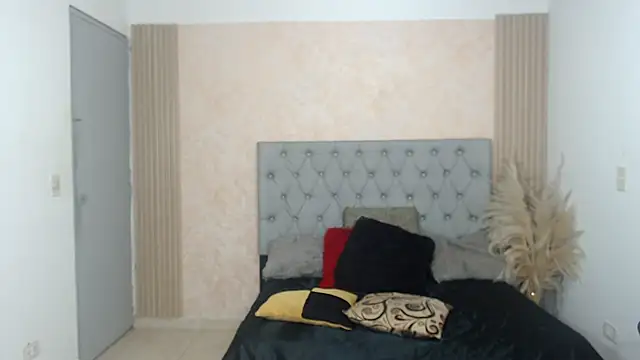 JESSYCHERNOBIL's Live Chat Room