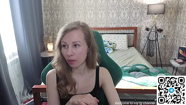 Lill_Ana Adlı Modelin Canlı Sohbet Odası