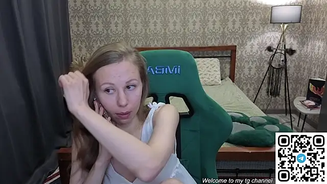 Lill_Ana's Live Chat Room