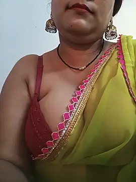 Nyra-23 – live sex-cam-show