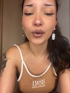 Chatroom en direct de baby_lizy