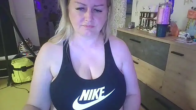 Meliss_Official9 – Naživo chatovacia miestnosť