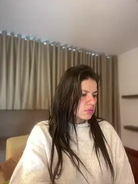 Zandrina's Live Chat Room