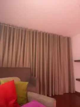 Zandrina Adlı Modelin Canlı Sohbet Odası