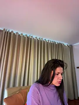 Zandrina Chat XXX in diretta