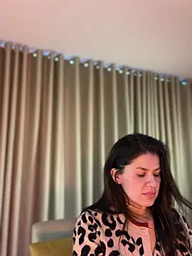Sala de chat ao vivo de Zandrina