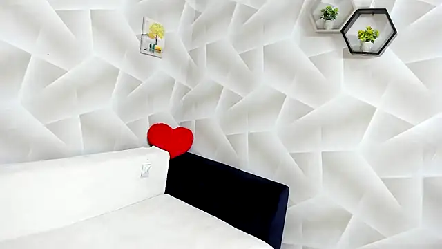 Živá chatovací místnost XLovely_LanaX