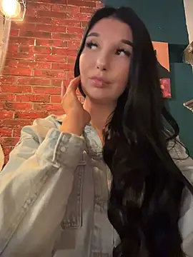 Tisha_Busty Live Chatrum