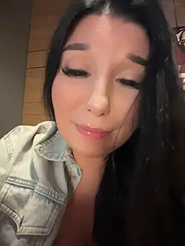ห้องแชทสดของ Tisha_Busty