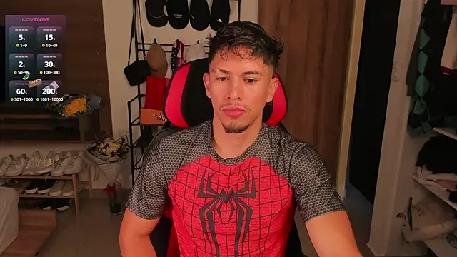 Aaronfox_x's Live Sex Cam Show