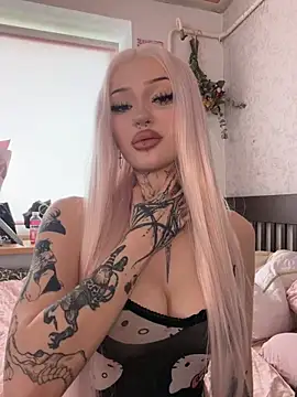 Živá chatovací místnost madelinexx