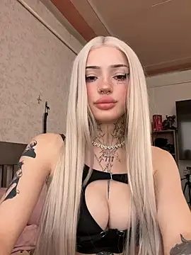 Živá chatovací místnost madelinexx