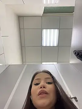 Chloe__Moon 실시간 채팅방