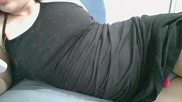 Emma_99 Adlı Modelin Canlı Sohbet Odası
