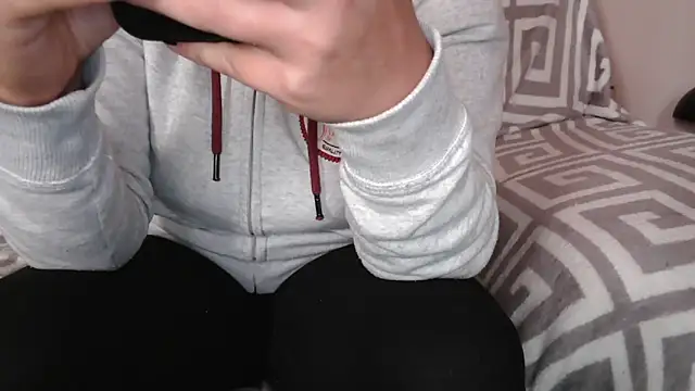 Chatroom en direct de LaRa_forU