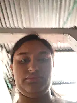 sariitha_sw 现场聊天室