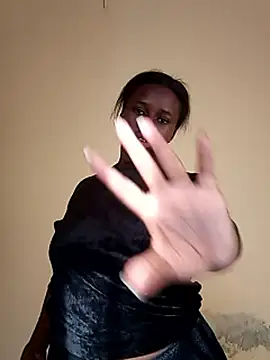 Živá chatovací místnost Sassy_boobs21