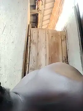 Black_juicy24 即時聊天室