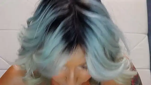 IssaSmith Cameră chat live