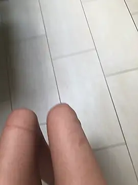 Naylee__ – Naživo chatovacia miestnosť