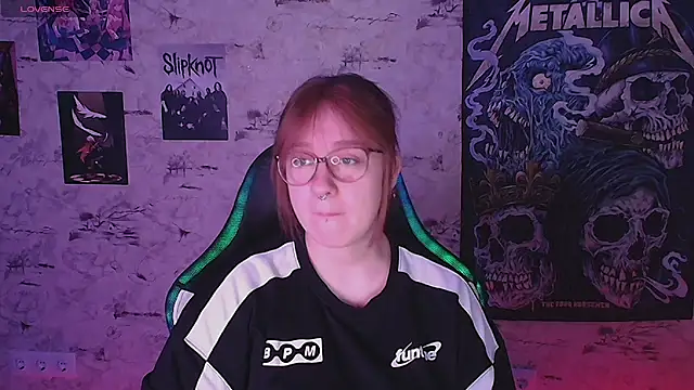 חדר צ'אט בשידור חי של Rudy_02