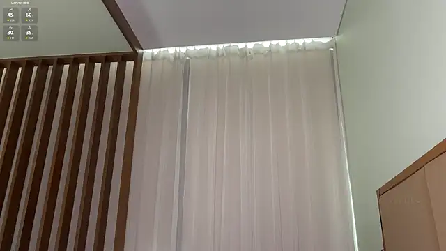 Chat ao vivo de mirai_meeow