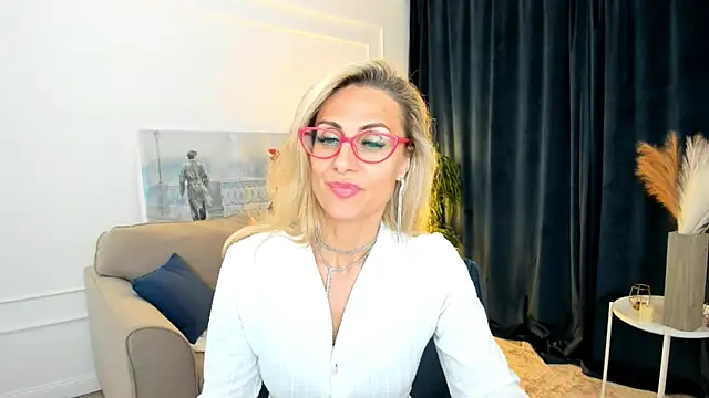 MuseOfStage чат на живо