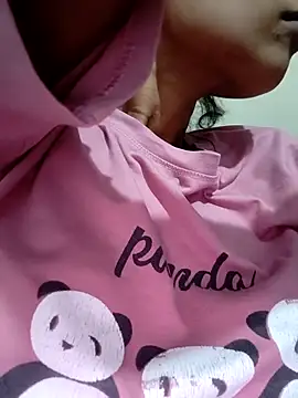 Aameesha 실시간 채팅방