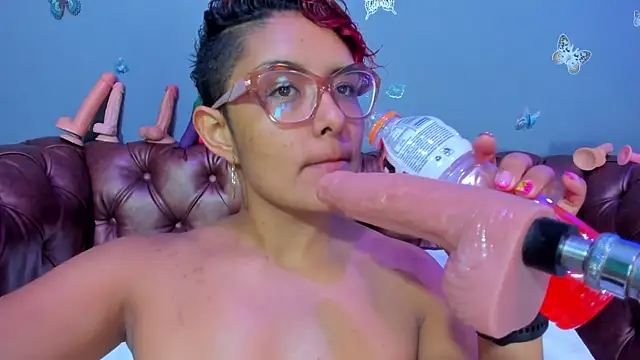 Kaira_mosse Live Chatraum