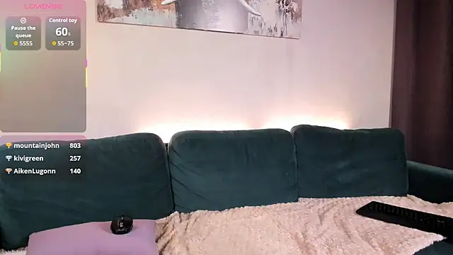 YourMuseJulie Live Chatraum