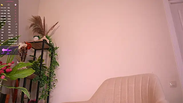 Chat soba uživo modela MiaBanger
